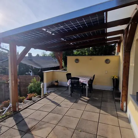Trachenberge Apartment *